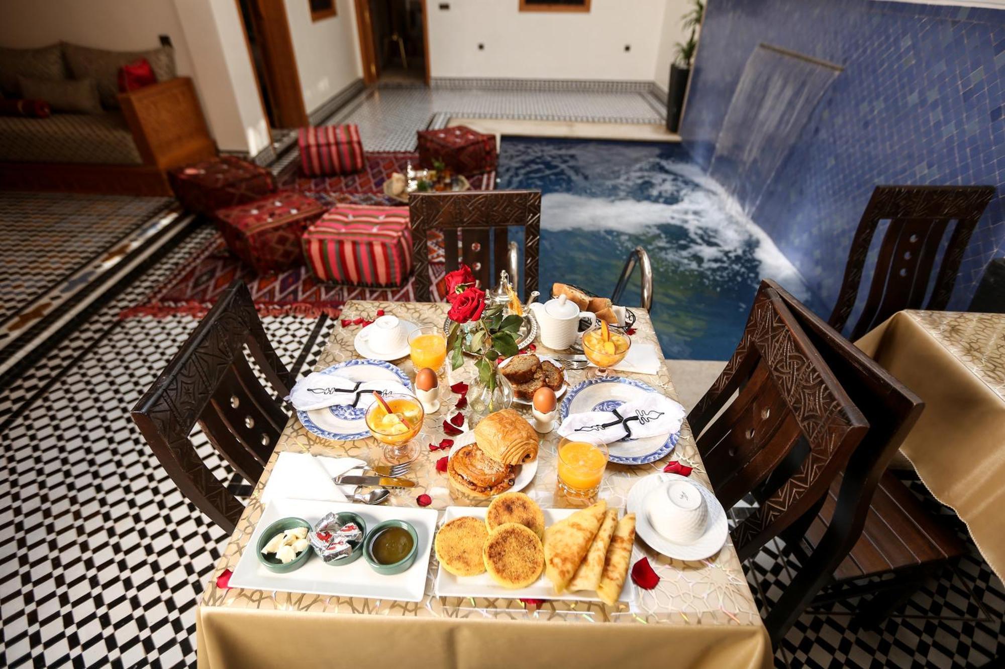 Riad Palais Meryem マラケシュ エクステリア 写真